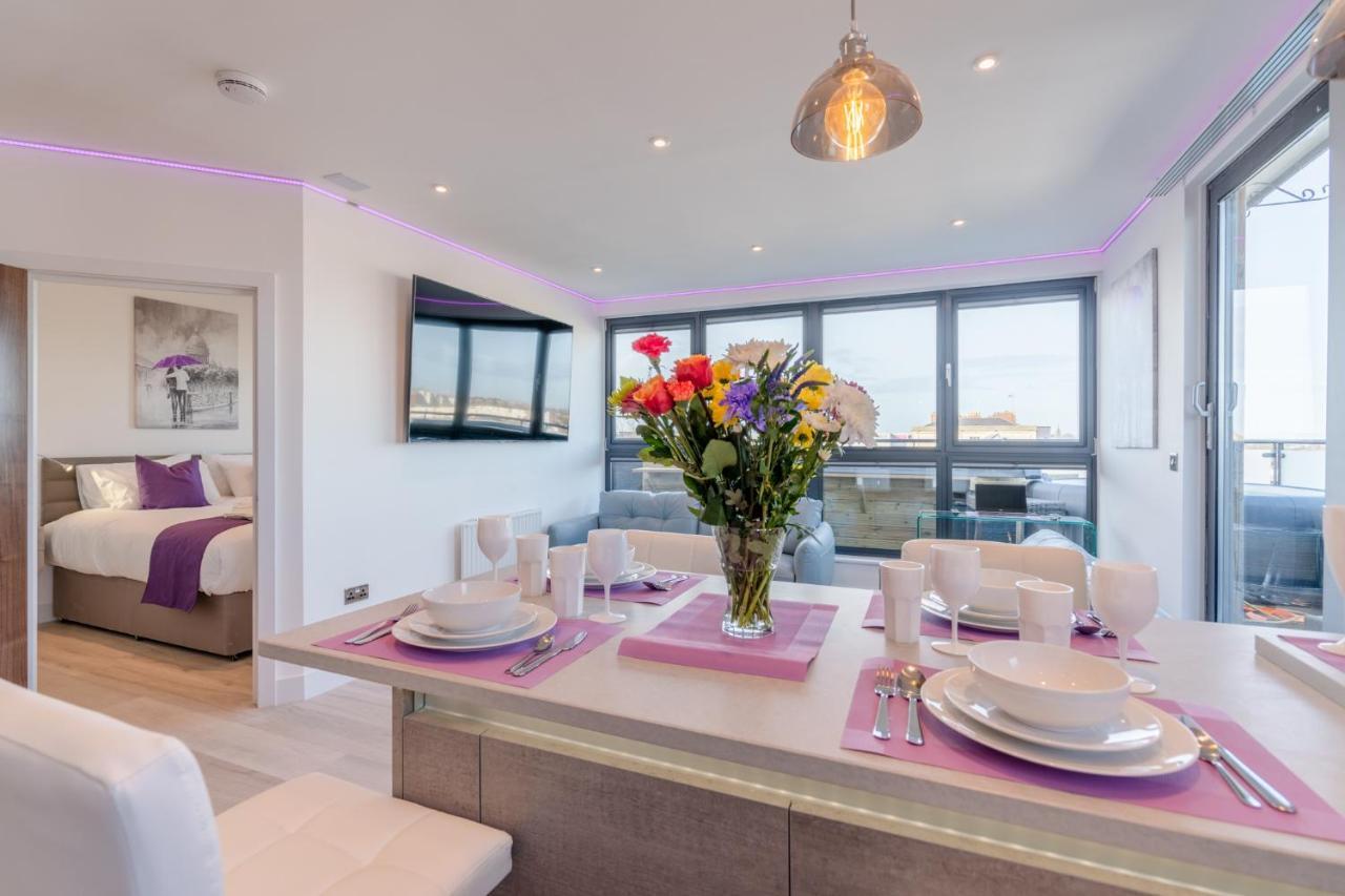 Central Penthouse With Hot Tub & Views 22 Cheltenham Exterior foto
